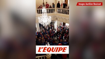 Une chorale galloise chante «Bread of Heaven» - Rugby - Tournoi