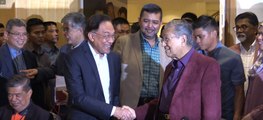 Dr Mahathir says he's in charge for as long as he wants