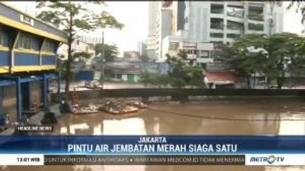 Pintu Air Jembatan Merah Siaga Satu
