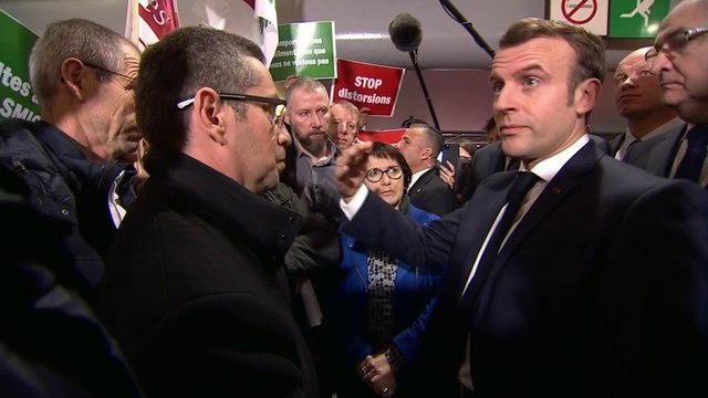 Emmanuel Macron juge impossible de revaloriser dès aujourd'hui les pensions de retraites des agriculteurs