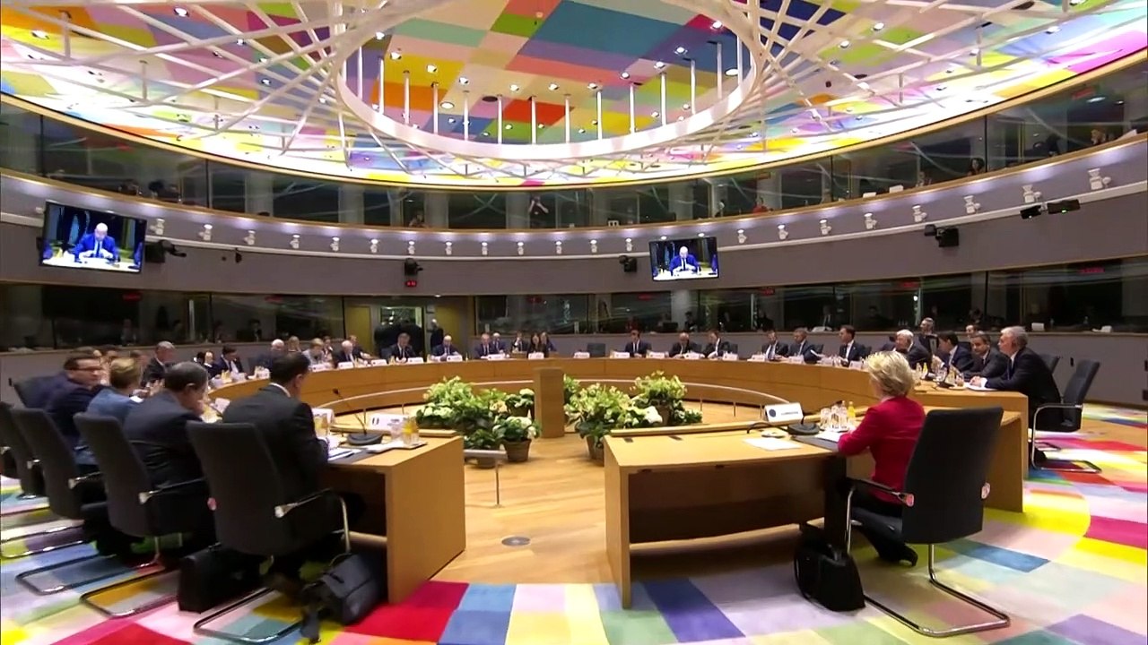 EU-Gipfel scheitert im Ringen um Billionen-Euro-Haushalt