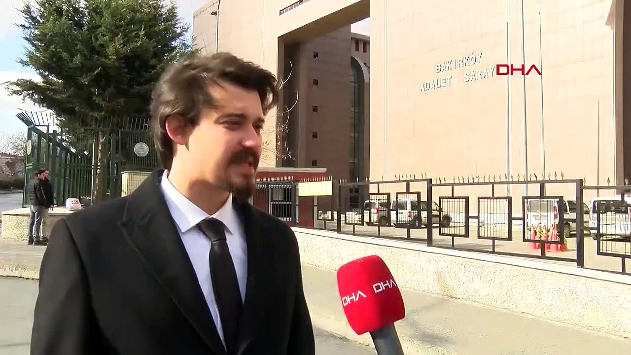 Bakırköy Adliyesi önünde Avukat Aybars Adıgüzel...