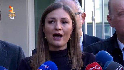 OPOZITA 'KAPET' PAS 15 MARSIT SHUMË VONË!