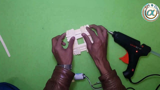 How to make popsicle stick desk lamp at home || diy desk lamp || ice cream stick lamp