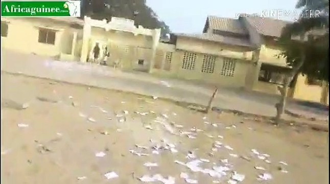 Des cartes électorales détruites en Gambie