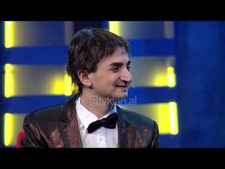 Klanifornia - Dua te te bej Gropen "Nje dashuri lindur ne Instagram" (22 shkurt 2020)