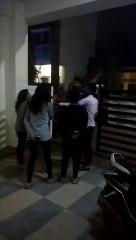 इंदौर: हॉस्टल में घुसा पड़ोसी, छात्रा के साथ बेहरमी से की मारपीट, वीडियो वायरल