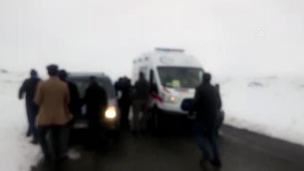 İran'da 5,7 büyüklüğünde deprem - Yaralılar hastanelere sevkediliyor