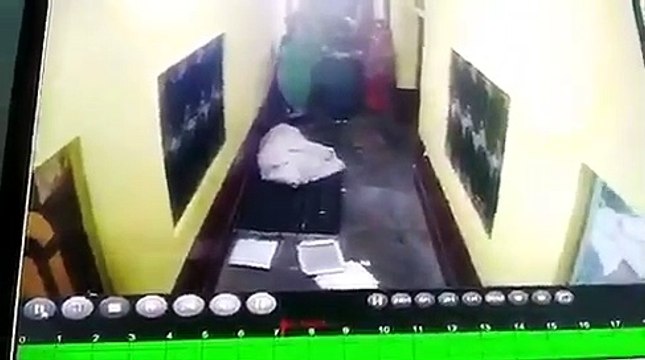फतेहपुरः शादी समारोह मे लाखों के जेवरात हुए चोरी, सीसीटीवी में कैद हुई घटना