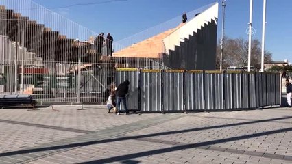 Taksim Meydanı'ndaki Kavuşma Durağı kaldırılıyor