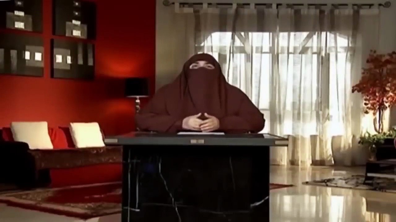 Mirch Jalane se Nazar Utaarti Hai  - Dr. Farhat Hashmi,islamic lecture,islamic video,short clip2020.