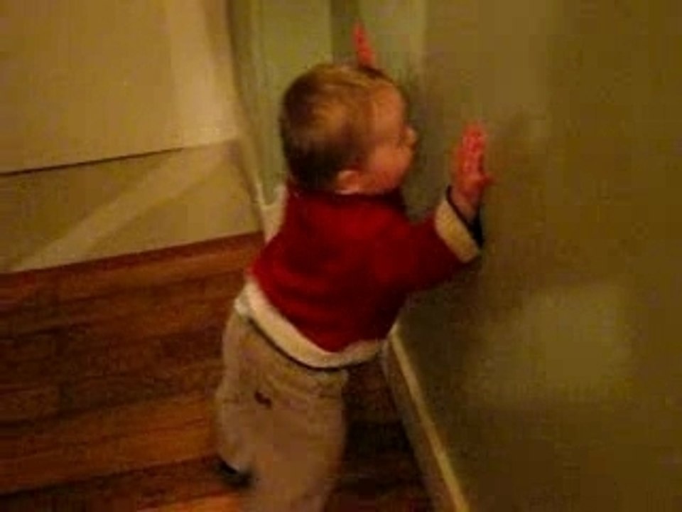 Gabin marche "presque"