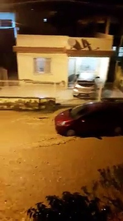Rua fica alagada em Guaçuí, no Sul do ES