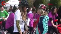 Kadına şiddete dikkat çekmek 5 kilometre bisiklet ile yol aldılar