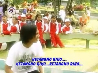 Roji Abdillah - Gede Rumongso [Official Music Video]