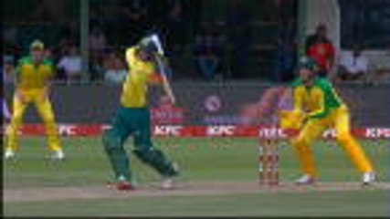 South Africa bounce back to take second T20