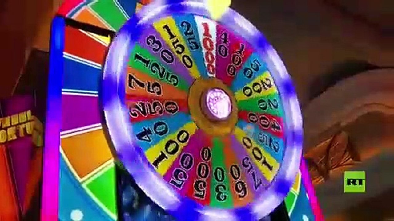 ببالونة على شكل صاروخ.. شبيه كيم يفاجئ السياح بلاس فيجاس