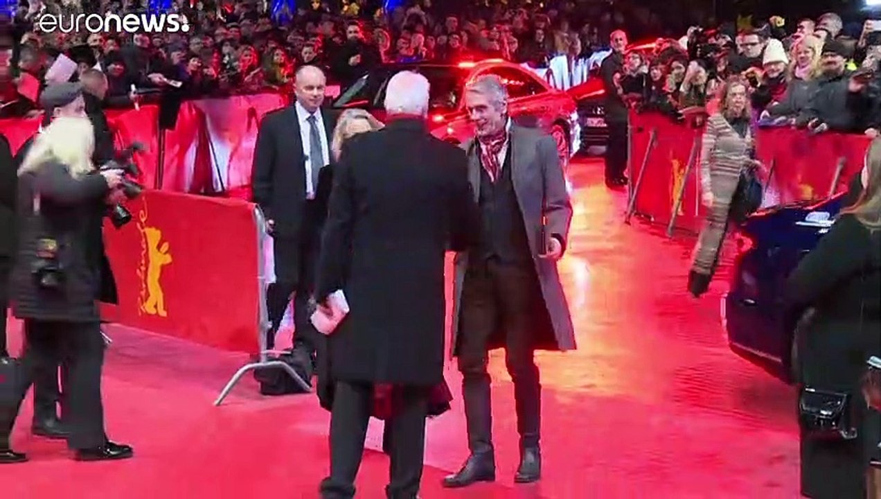 Berlinale eröffnet mit Schweigeminute