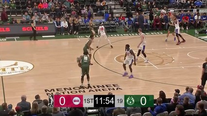 D.J. Wilson (18 points) Highlights vs. Grand Rapids Drive