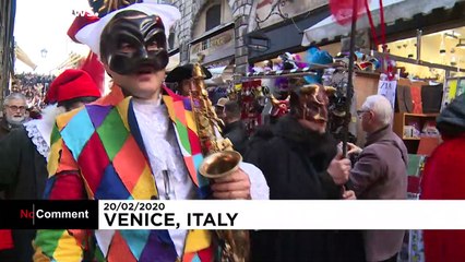 شاهد: كرنفال البندقية يُبدع في الأقنعة والعروض