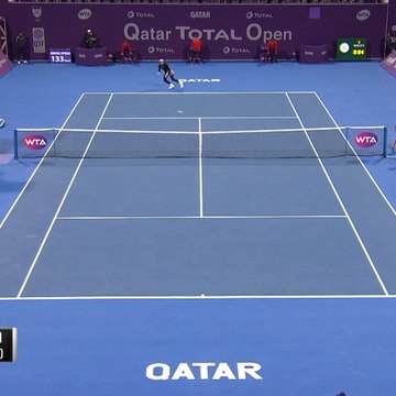 Barty downs Muguruza to set up Kvitova semi
