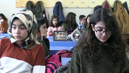 Depremde yitirdikleri arkadaşlarını unutmadılar - ELAZIĞ