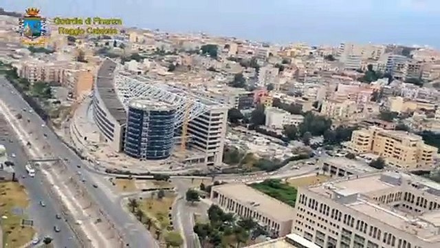 Reggio Calabria Operazione Dirty Dig: Un arresto scovate e sequestrate anche armi e droga