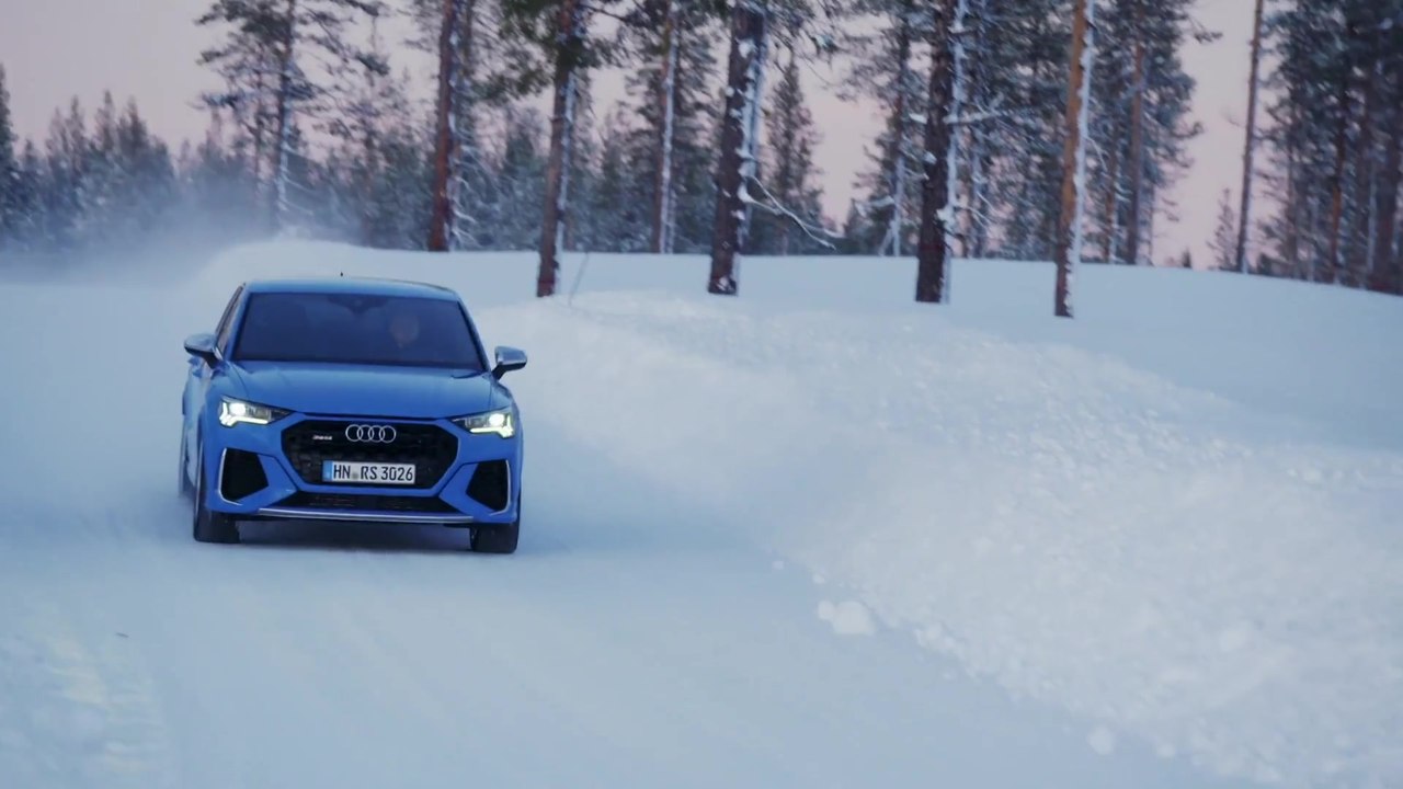 Der neue Audi RS Q3 und der neue Audi RS Q3 Sportback - der Motor
