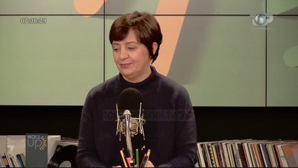 Wake Up/ Rezana Vrapi: Nëse kapeni me celular pezulloheni nga të gjitha provimet e maturës