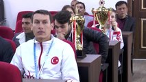 Kırıkhan Belediyesinden başarılı sporculara ödül - HATAY