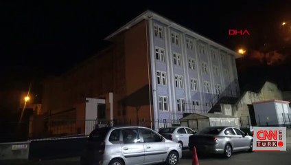 Yurtta kalan 40 öğrenci tahliye edildi