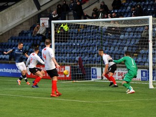 Post-Match Insights: Raith Rovers vs Clyde – Managers Share Their Thoughts ⚽