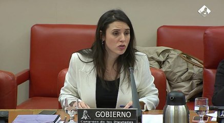 Montero se declara "abolicionista" de la prostitución