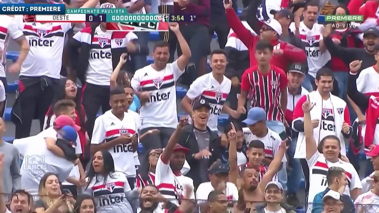 Le joli doublé de Dani Alves avec le São Paulo FC