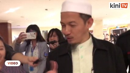 "Kami datang makan-makan saja" - Nik Abduh Nik Aziz