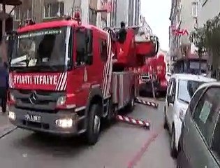 İstanbul'da korkutan patlama! Apartmanda yangın çıktı