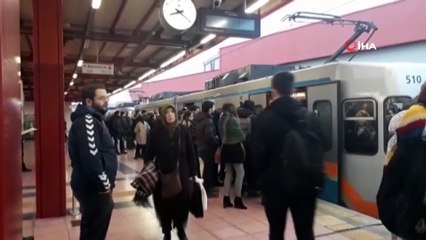 İBB’nin gece metrolarındaki çift ücret tarifesi büyük tepki çekiyor