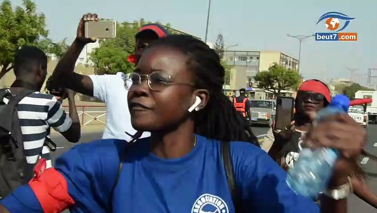 V1olences sur les enfants: les associations de femme crient leur ras-le-bol
