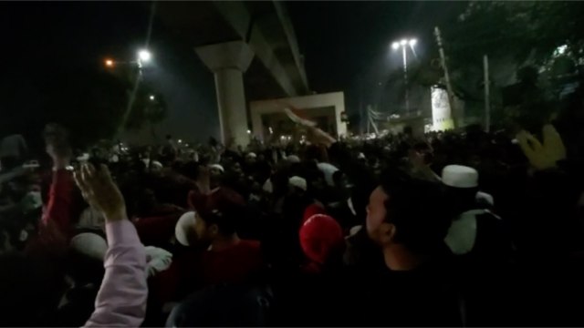 Protest escalates in Jaffrabad