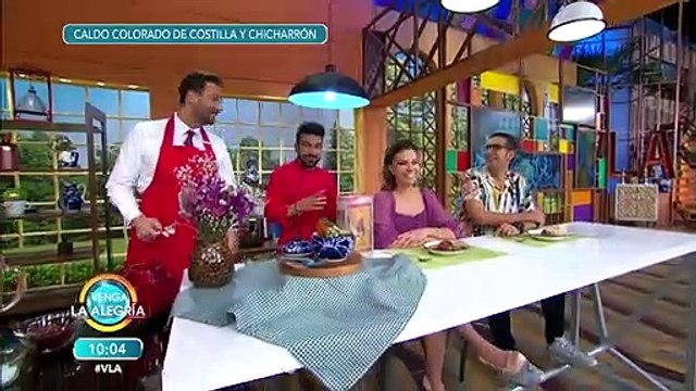 ¡Rico Caldo colorado de costilla y chicharrón! El chef Mariano te pasa la receta. | Venga La Alegría
