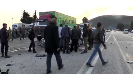 Kazazedelere ilk müdahaleyi yoldan geçen sağlıkçı çift yaptı