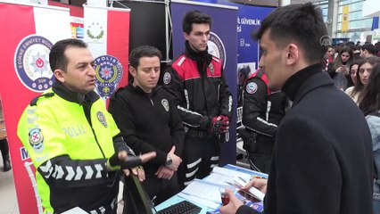 Trakya Kariyer Fuarı'na öğrenciler yoğun ilgi gösterdi - EDİRNE