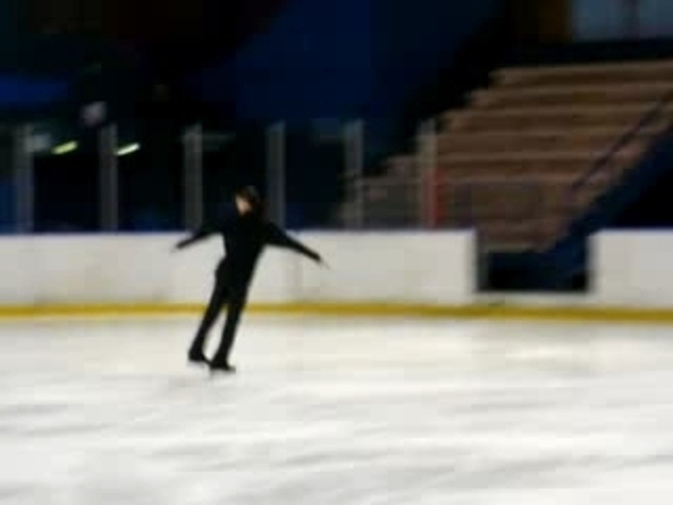 amouua triple axel retourné