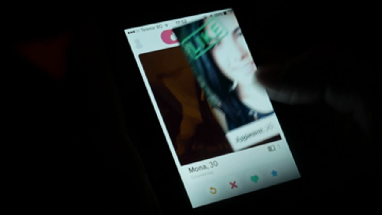 Many Teens Suffer ‘Digital Dating Abuse”_Clean