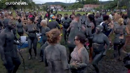 Очень грязный карнавал