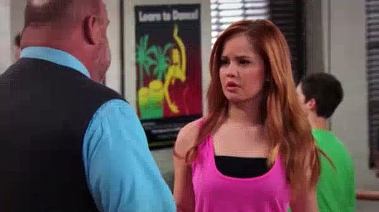 Jessie S03E08 Krumping And Crushing