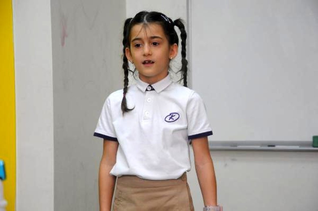 8 yaşındaki Aymina, dünya matematik şampiyonu oldu