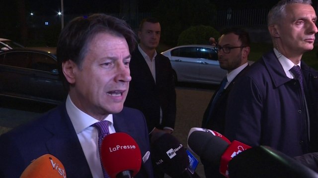 Coronavirus: le Premier ministre italien estime qu'il est inutile de fermer les frontières