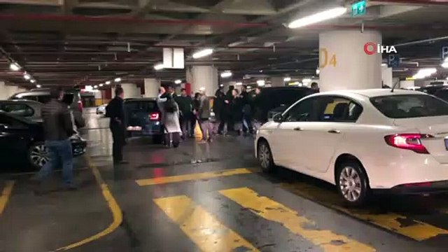 Alışveriş merkezinde park yeri kavgası