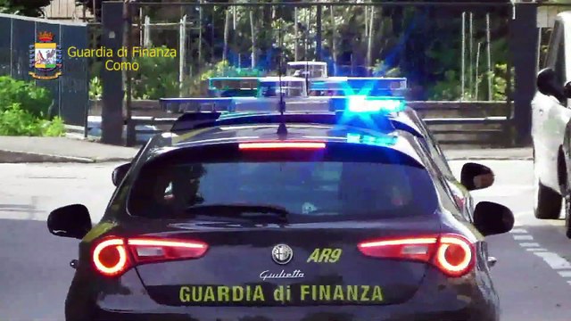 Como - Contraffazione capi di abbigliamento (24.02.20)